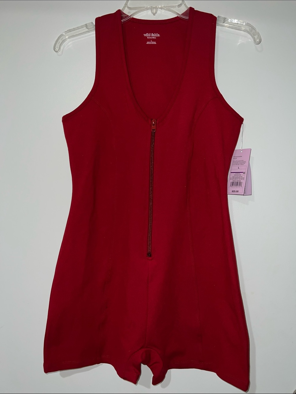 a new day Bright Red Sleeveless Zip Front One-Piece Romper Size Large New